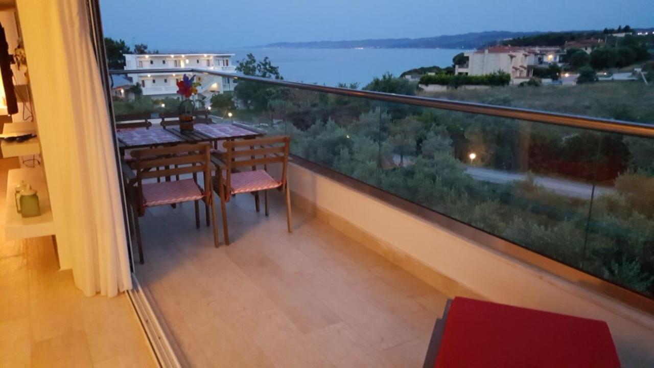 Villa Evita , Penthouse, 53M2 ,Athytos 450M From The Beach Afytos Exterior photo